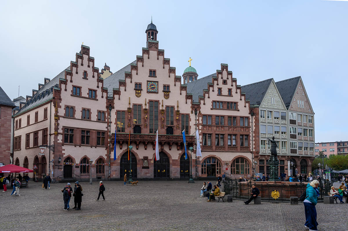 Frankfurt am Main: Der Römer und das Rathaus.